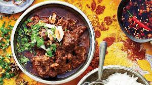 Beef rendang with green beans in fish sauce and steamed rice